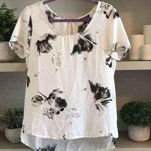 White/ Black Floral Express Blouse